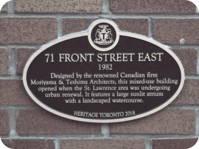 Plaque Photo