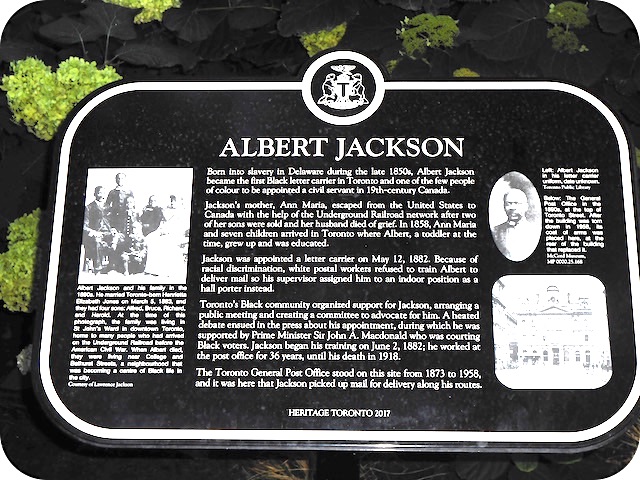 Plaque Photo