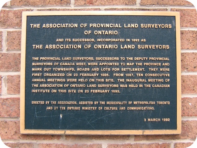 Plaque Photo