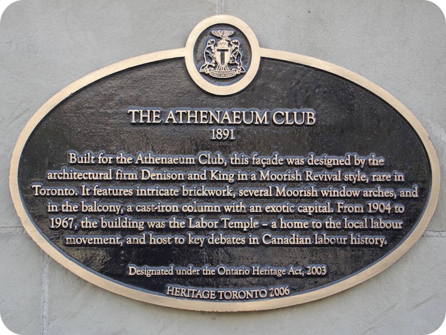 Plaque Photo