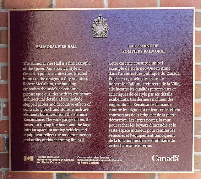 Plaque Photo