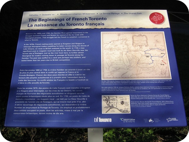 Plaque Photo