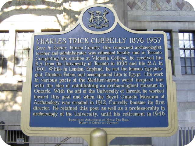 Plaque Photo