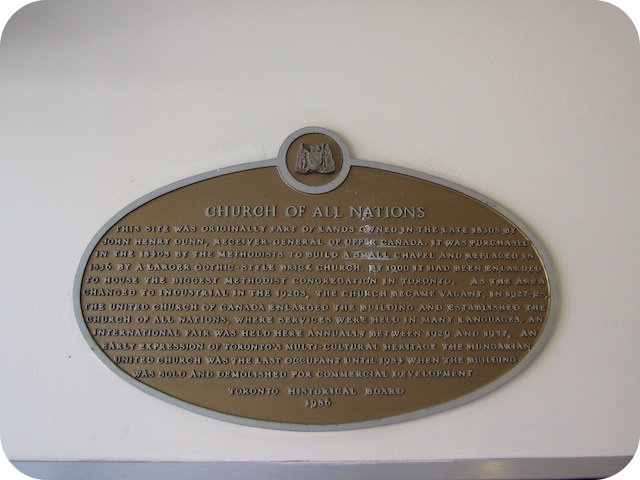 Plaque Photo