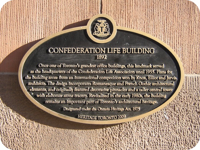 Plaque Photo