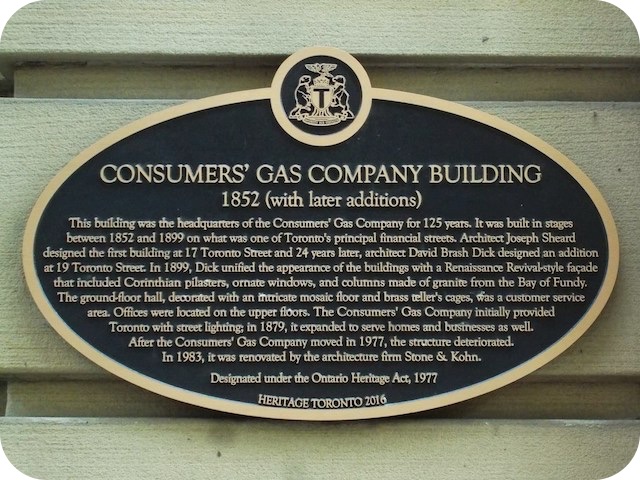 Plaque Photo