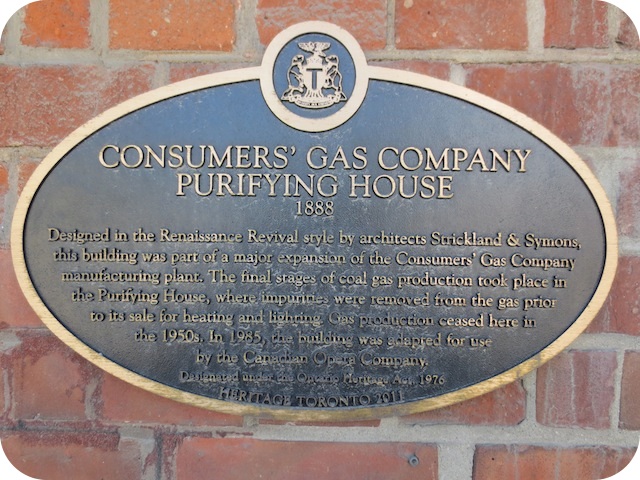 Plaque Photo