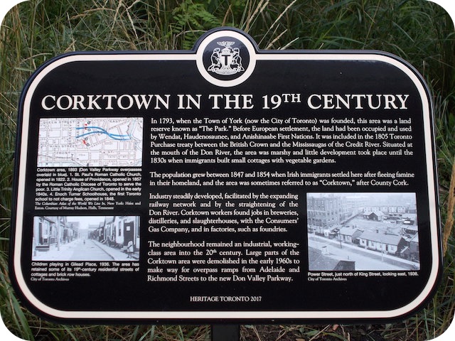 Plaque Photo