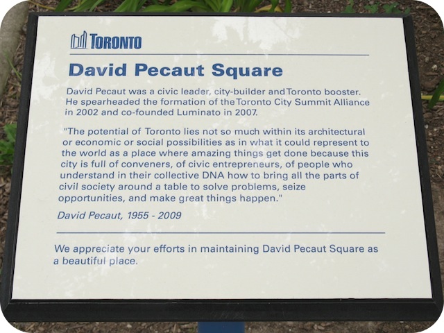 Plaque Photo