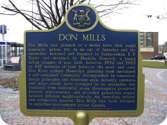 Plaque Photo