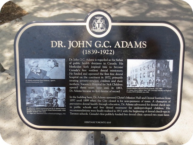 Plaque Photo
