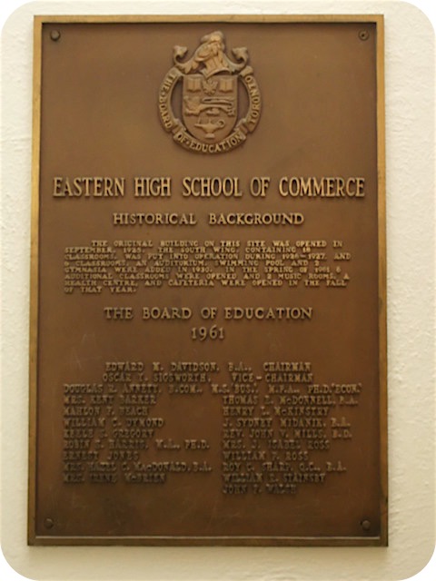 Plaque Photo