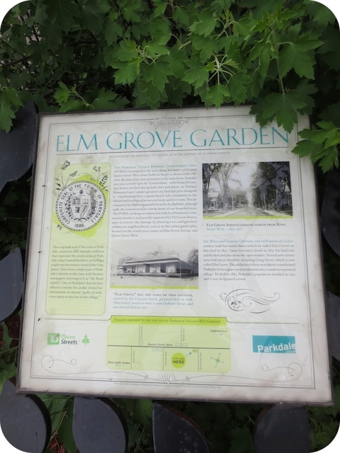 Plaque Photo