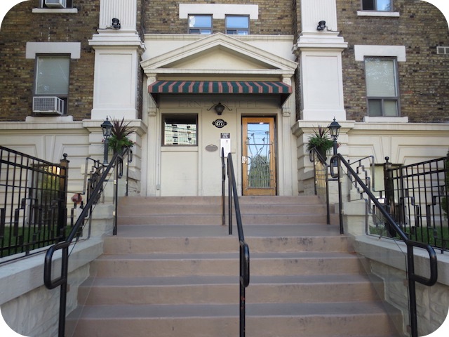 Ernescliffe Apartments