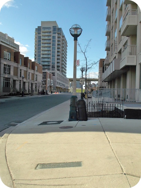 Grand Magazine Street