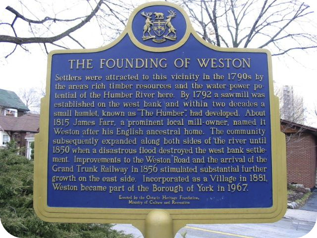 Plaque Photo