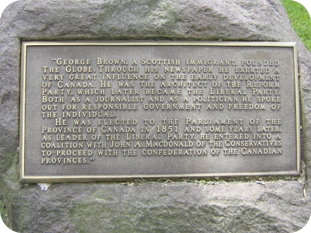 Plaque Photo