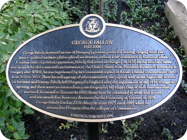 Plaque Photo