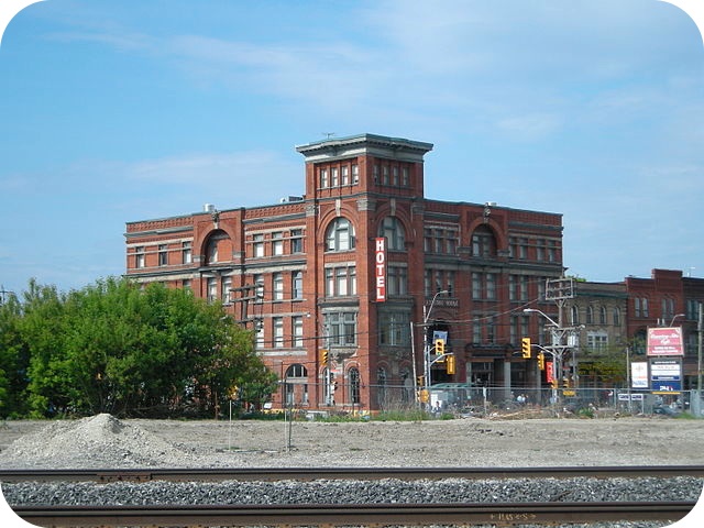 The Gladstone Hotel