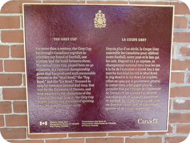 Plaque Photo