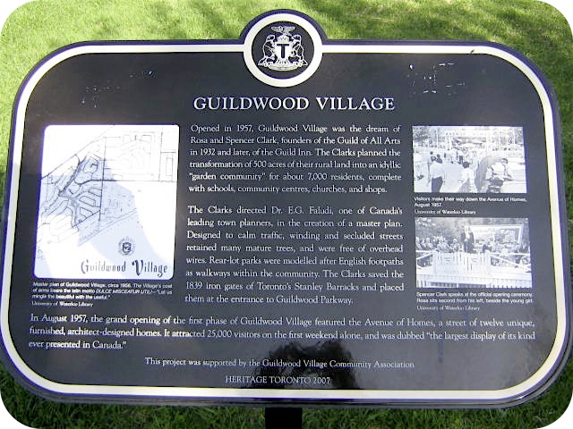 Plaque Photo