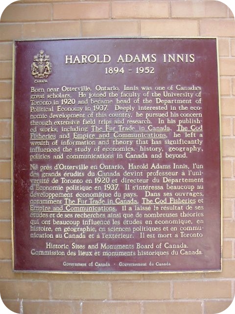 Plaque Photo
