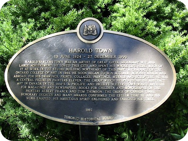 Plaque Photo