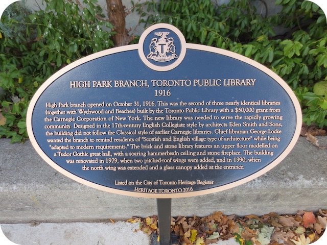 Plaque Photo