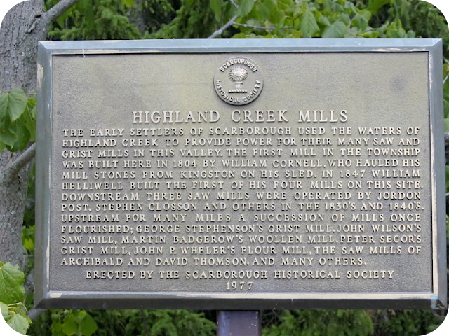 Plaque Photo