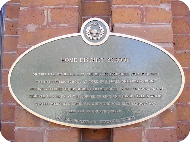 Plaque Photo
