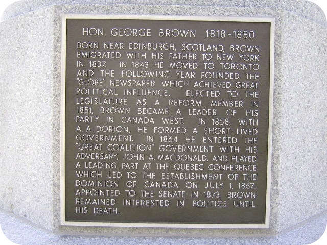 Plaque Photo