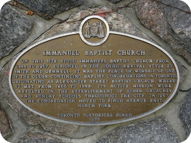 Plaque Photo