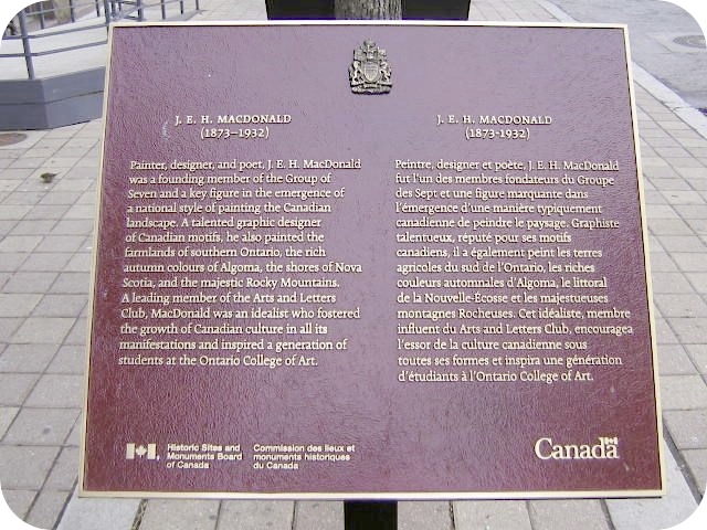 Plaque Photo