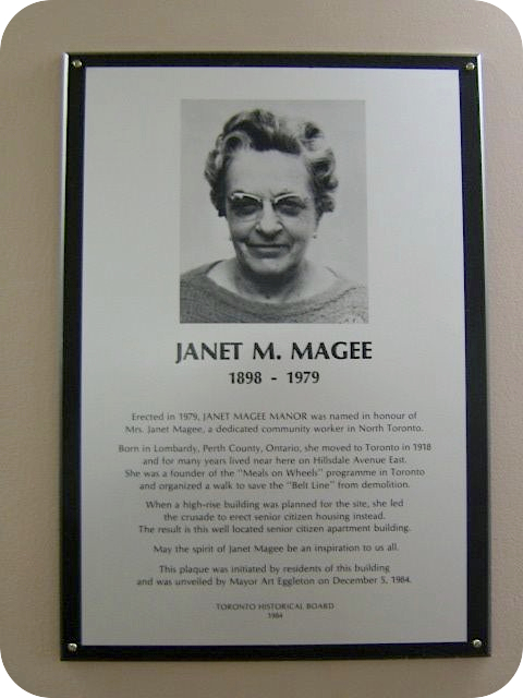 Plaque Photo