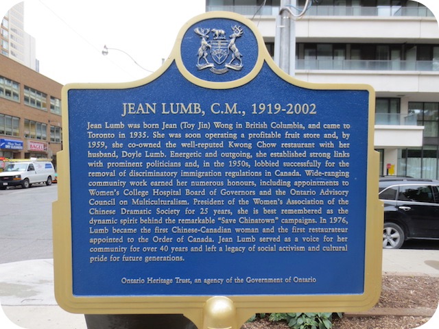 Plaque Photo