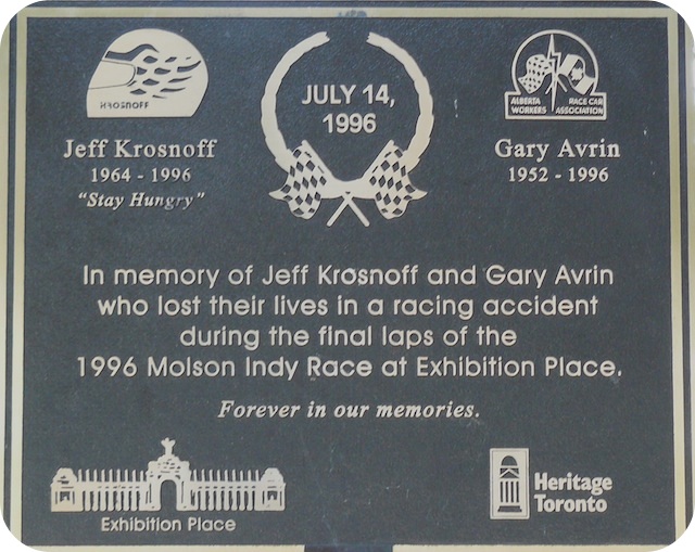 Plaque Photo