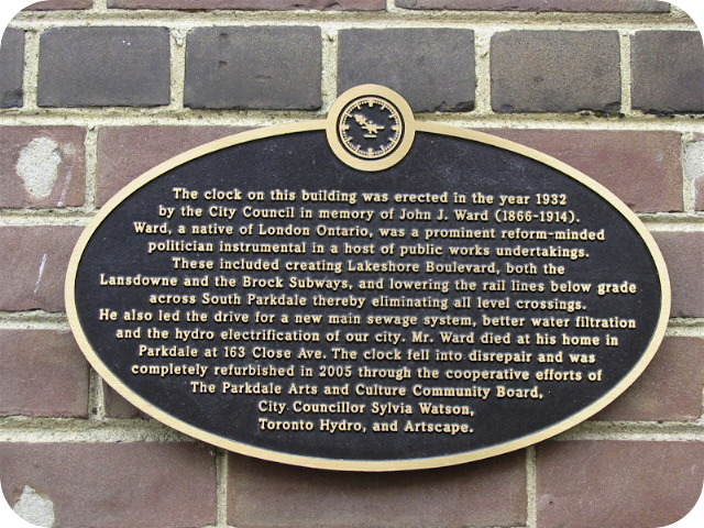 Plaque Photo