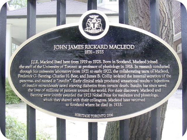 Plaque Photo