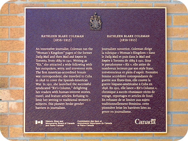 Plaque Photo