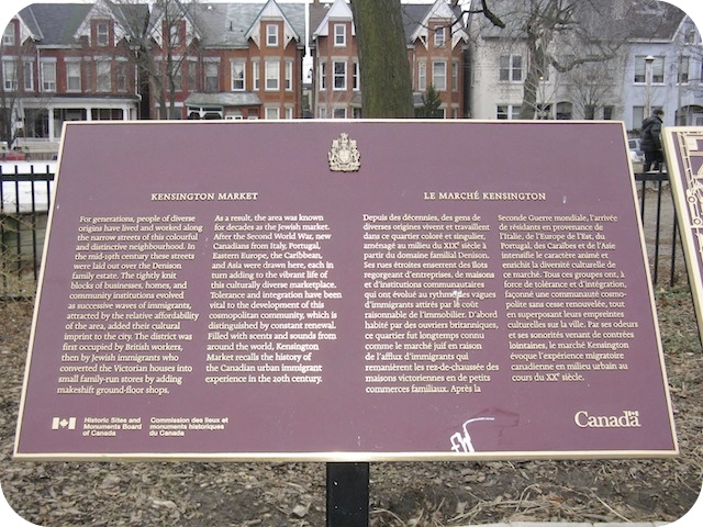 Plaque Photo