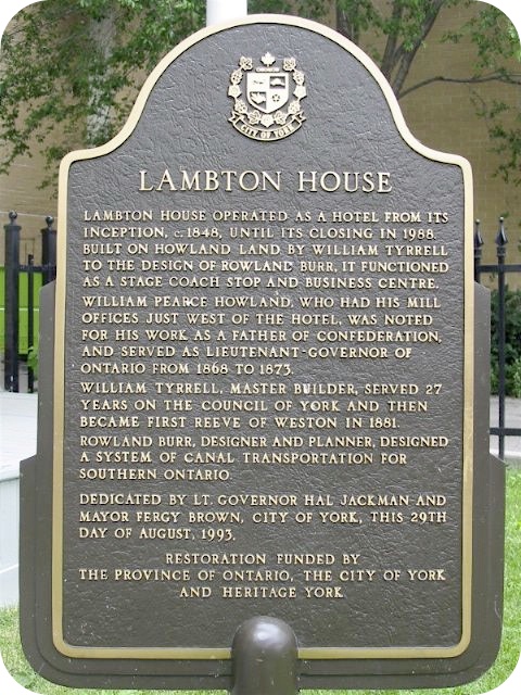 Plaque Photo
