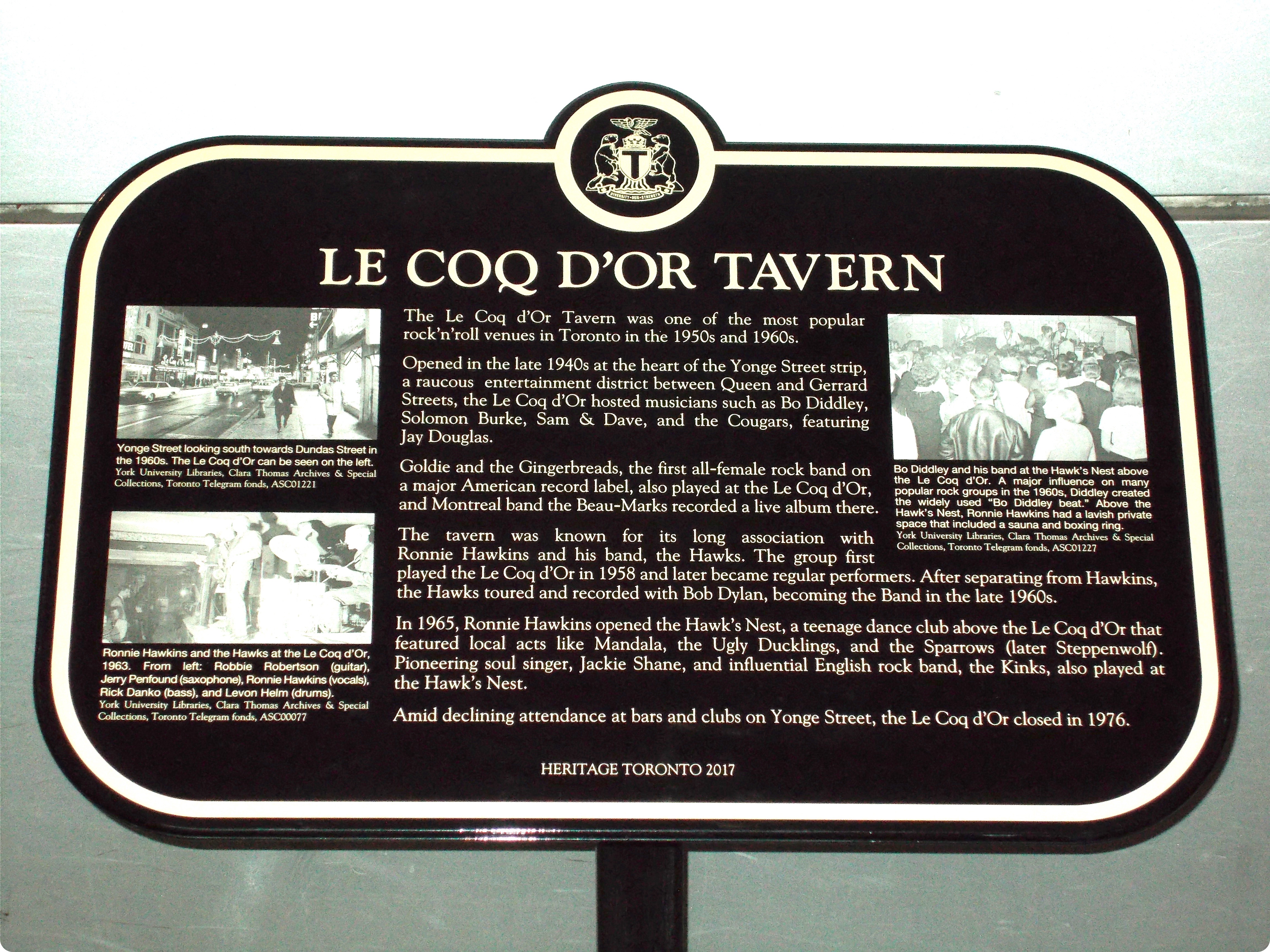 Le Coq d'Or Tavern