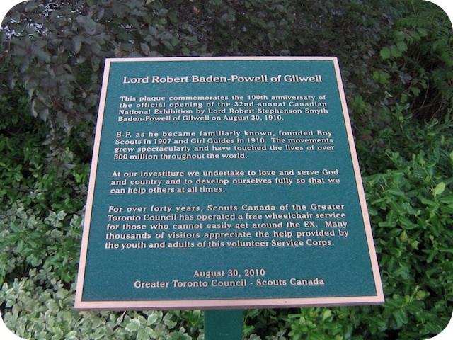 Plaque Photo