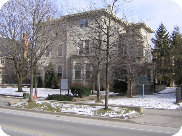 The Macdonald-Mowat House