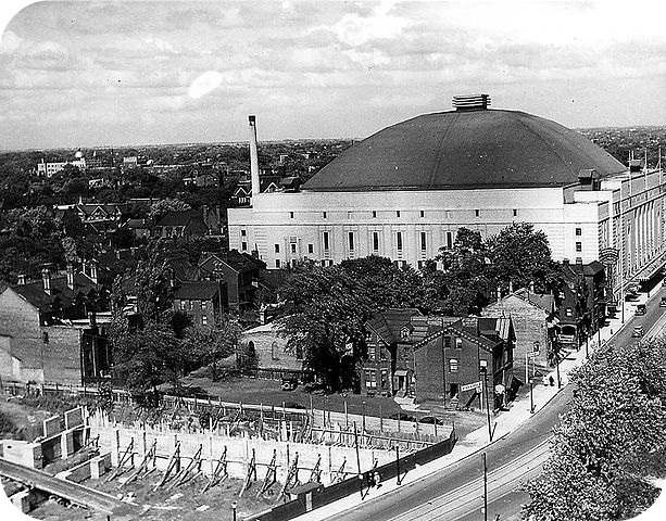 Maple Leaf Gardens 1931-2011