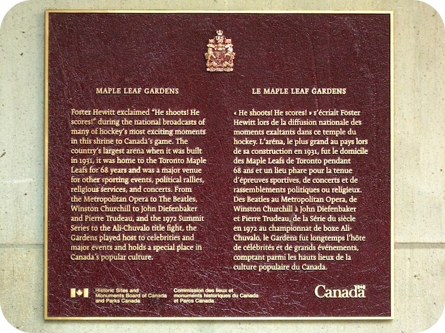 Plaque Photo