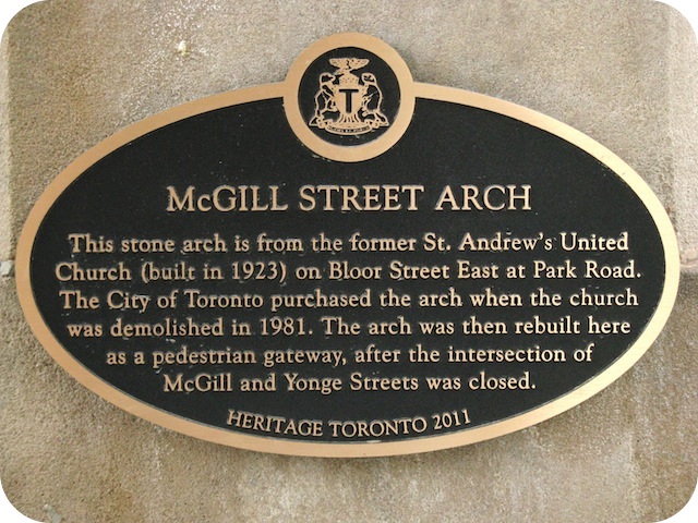 Plaque Photo