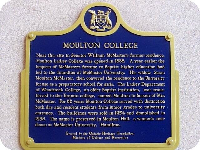 Plaque Photo