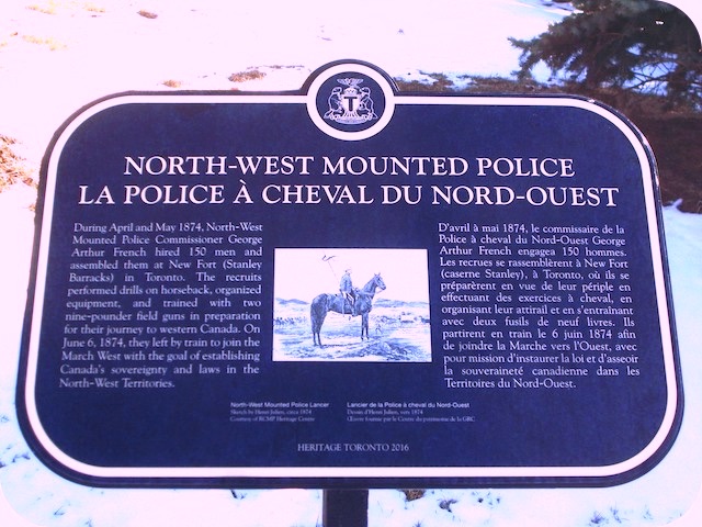 Plaque Photo