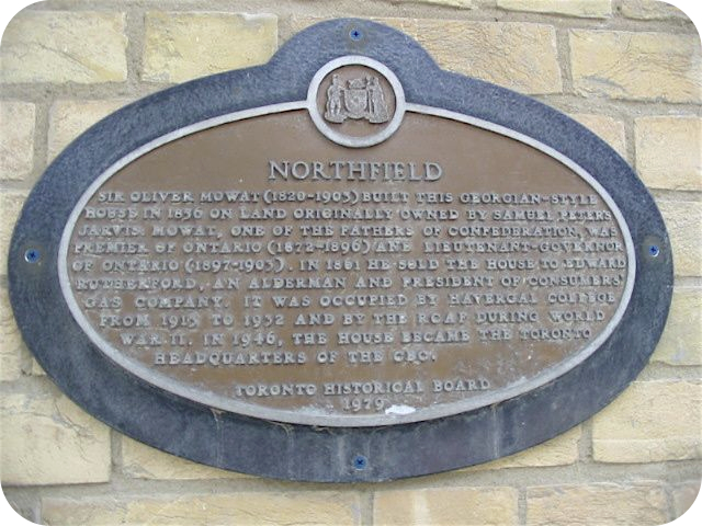 Plaque Photo